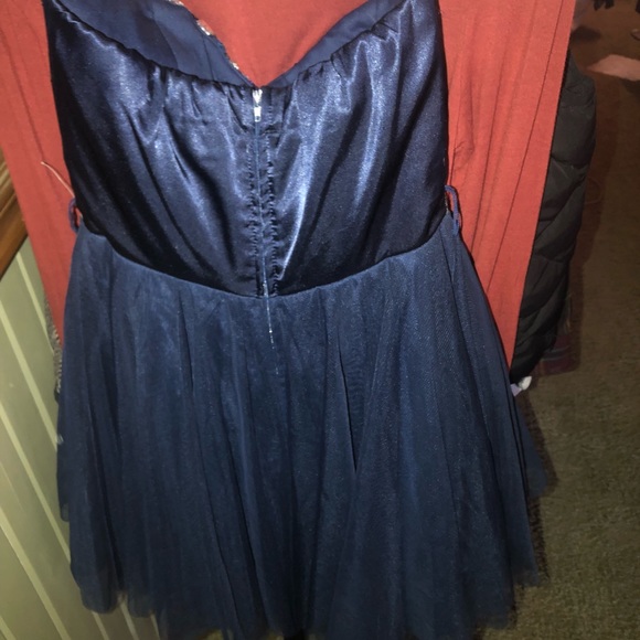 Navy blue dress with sequins - Picture 2 of 2